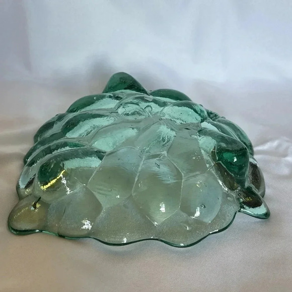 Vintage Green Glass Grape Cluster Shape Candy Footed Trinket Dish - Picture 3 of 4